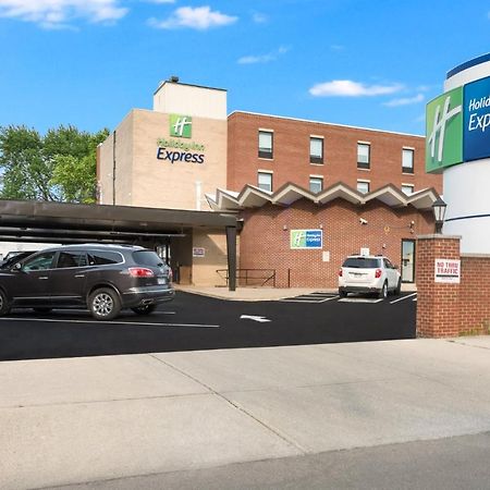 Holiday Inn Express - Columbus Downtown By Ihg Esterno foto