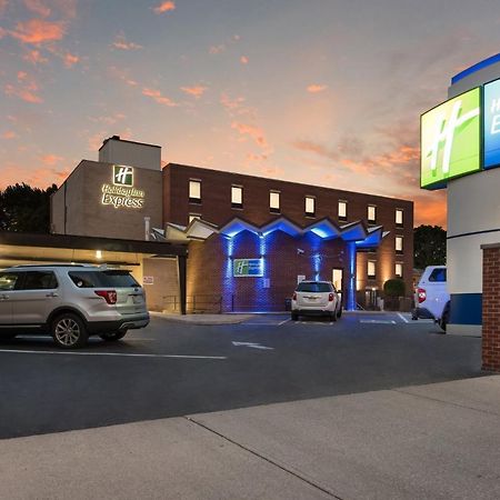 Holiday Inn Express - Columbus Downtown By Ihg Esterno foto